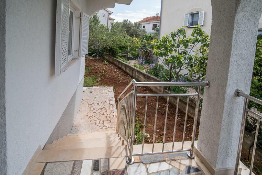 Beljan Apartments Krk Town Exterior foto