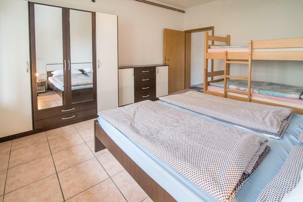 Beljan Apartments Krk Town Exterior foto